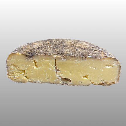 Achterhoekse Bergkaas Oud, 12 maanden gerijpte rauwmelkse boerenkaas met krachtige smaak.