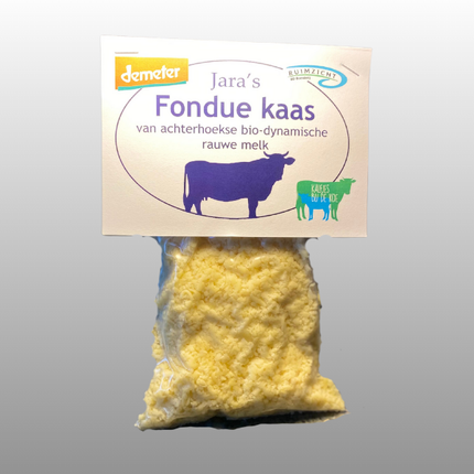 Fonduekaasmix met natuurkorst, handgesneden boerenkazen en bijgeleverd recept.